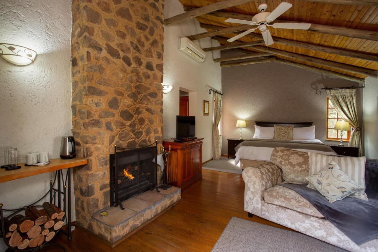 Whispering Pines Country Estate Villa Magaliesburg Exterior foto