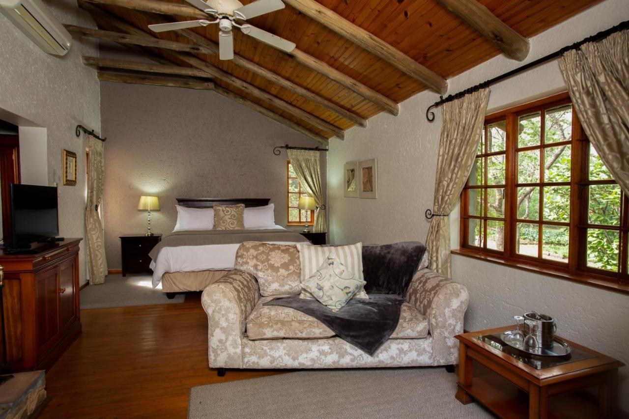 Whispering Pines Country Estate Villa Magaliesburg Exterior foto