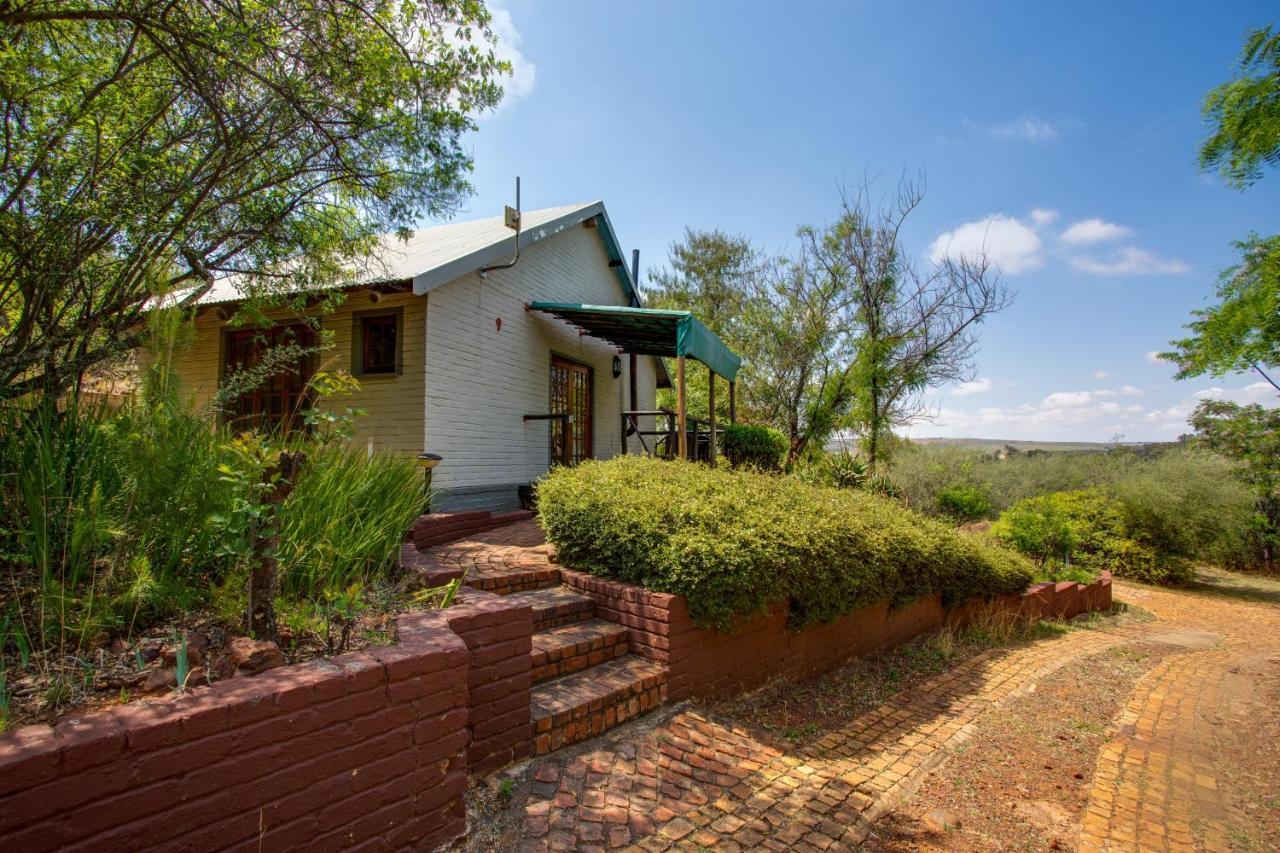 Whispering Pines Country Estate Villa Magaliesburg Exterior foto