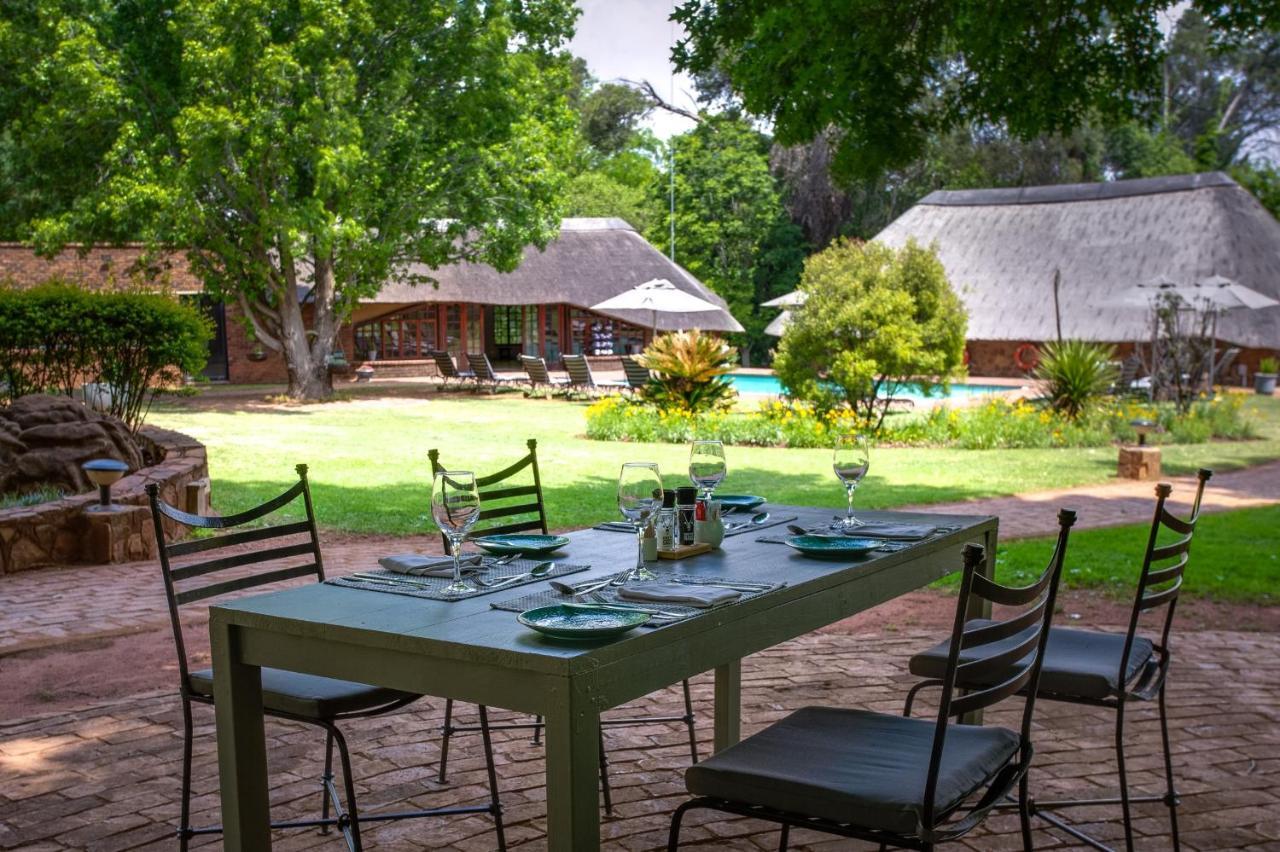 Whispering Pines Country Estate Villa Magaliesburg Exterior foto