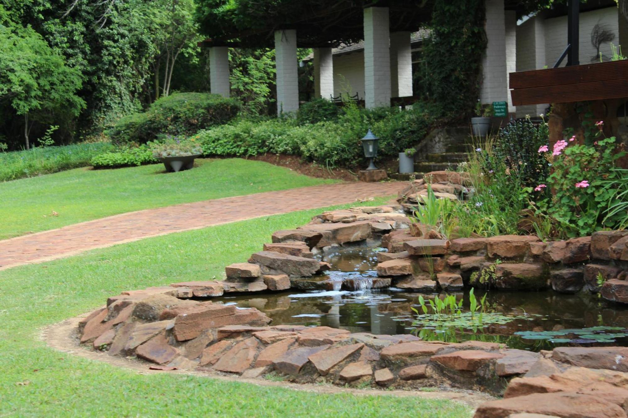 Whispering Pines Country Estate Villa Magaliesburg Exterior foto